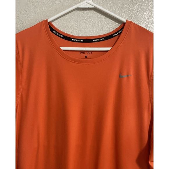 NEW Women's 1X Plus Size NIKE Miler Dri-Fit Running Shirt Tee T-Shirt 747056-842 - Picture 3 of 7